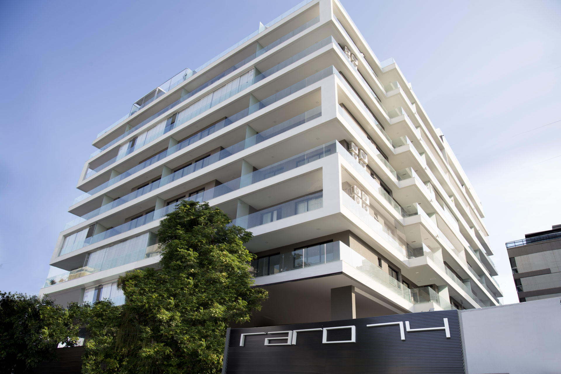 Raro Design Residence
